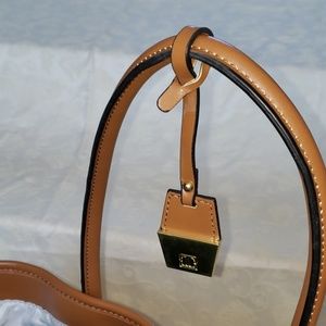 Ivanka Trump Bags - Ivanka Trump Large Tote Ivanka Trump Bags - Ivanka Trump Large Tote